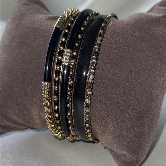 Sophisticated Black and Gold Bangle Set 6 Bracelets - Picture 6 of 6